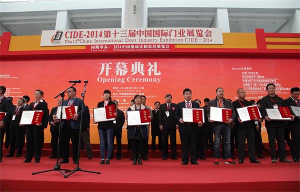 圖1.JPG
