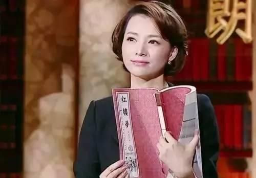 大家都說，這是一個浮躁的時代。我們渴望能活成自己想要的樣子，卻靜不下心來追逐夢想。我們羨慕別人的脫穎而出，又嘆息自己的懷才不遇。是因為那些人運氣好，還是他們善于積累，一旦時機成熟，便會嶄露頭角！